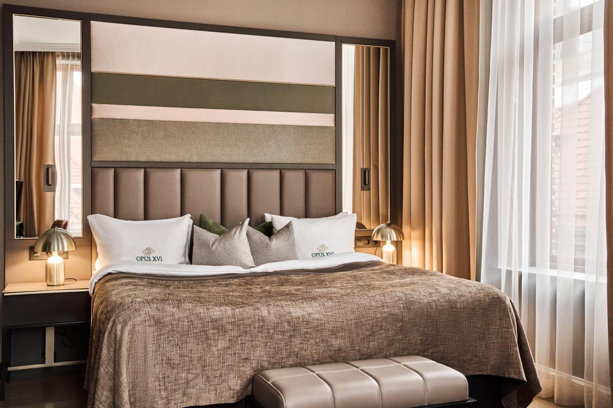 Suite Ingeborg,1571395316:JPEG